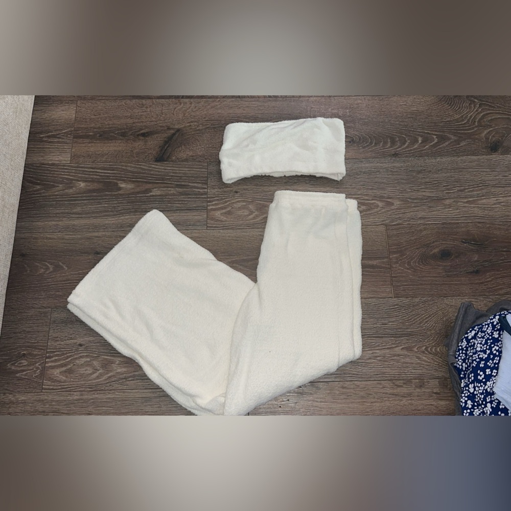 Yitty lounge set tube top and pants size large